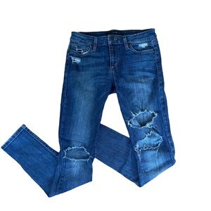 Joe’s jeans | Style Kelly distressed